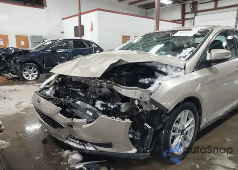 2017 Ford Focus Se from USA, damaged, VIN 1FADP3F28HL302160